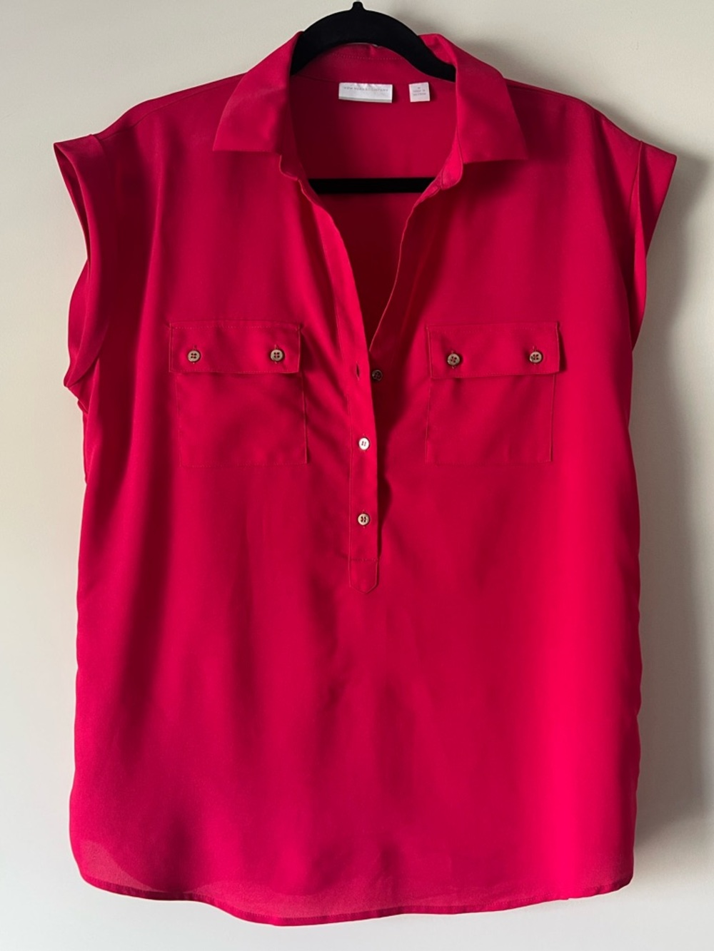 Women’s Hot Pink Sleeveless Button-Front Blouse